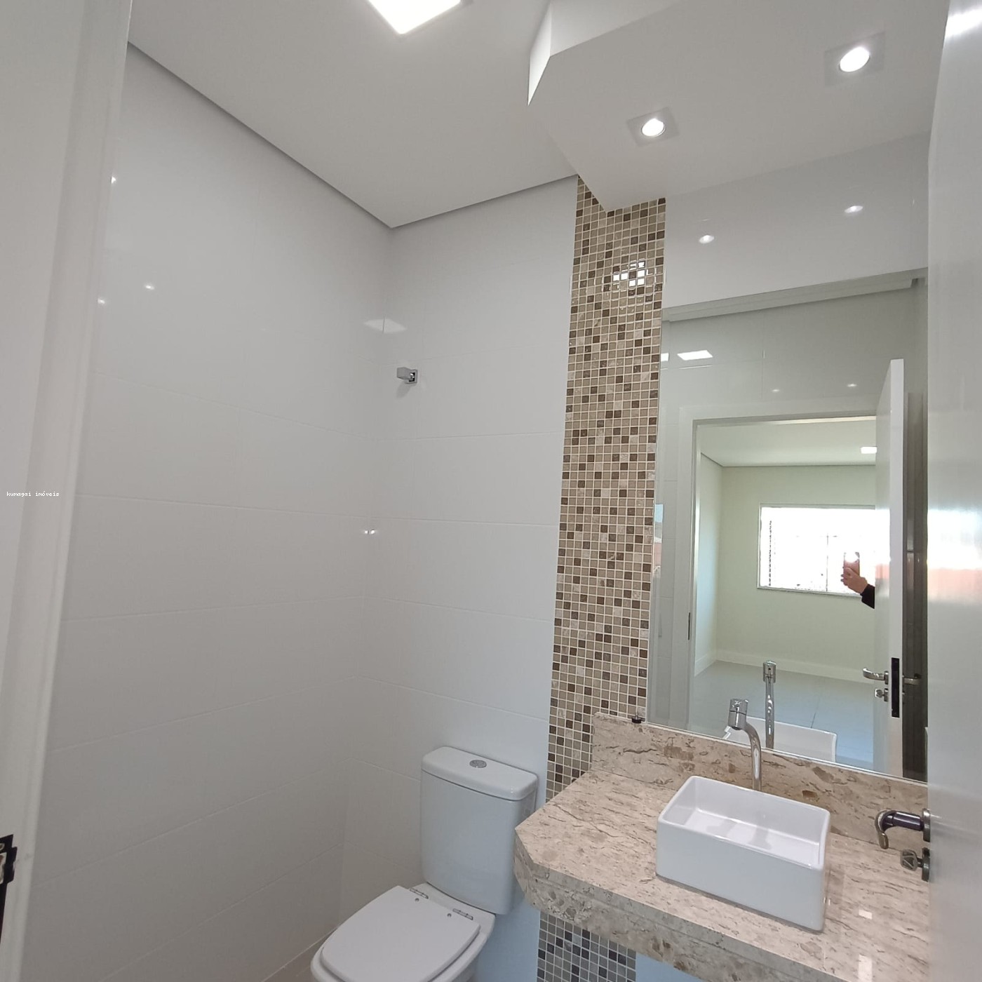 Prédio Inteiro para alugar com 5 quartos, 138m² - Foto 11