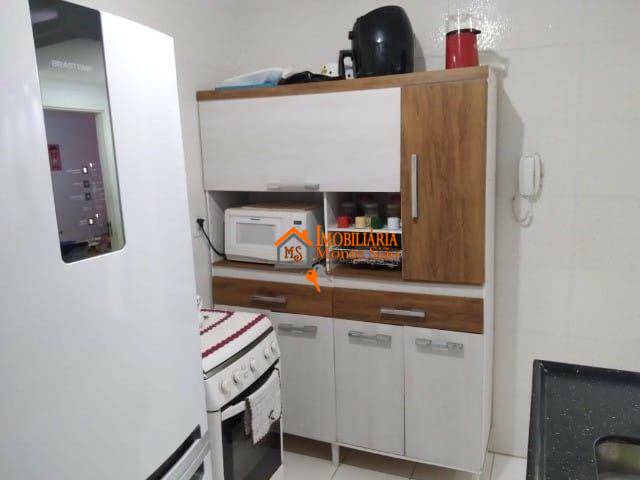 Apartamento à venda com 2 quartos, 42m² - Foto 2