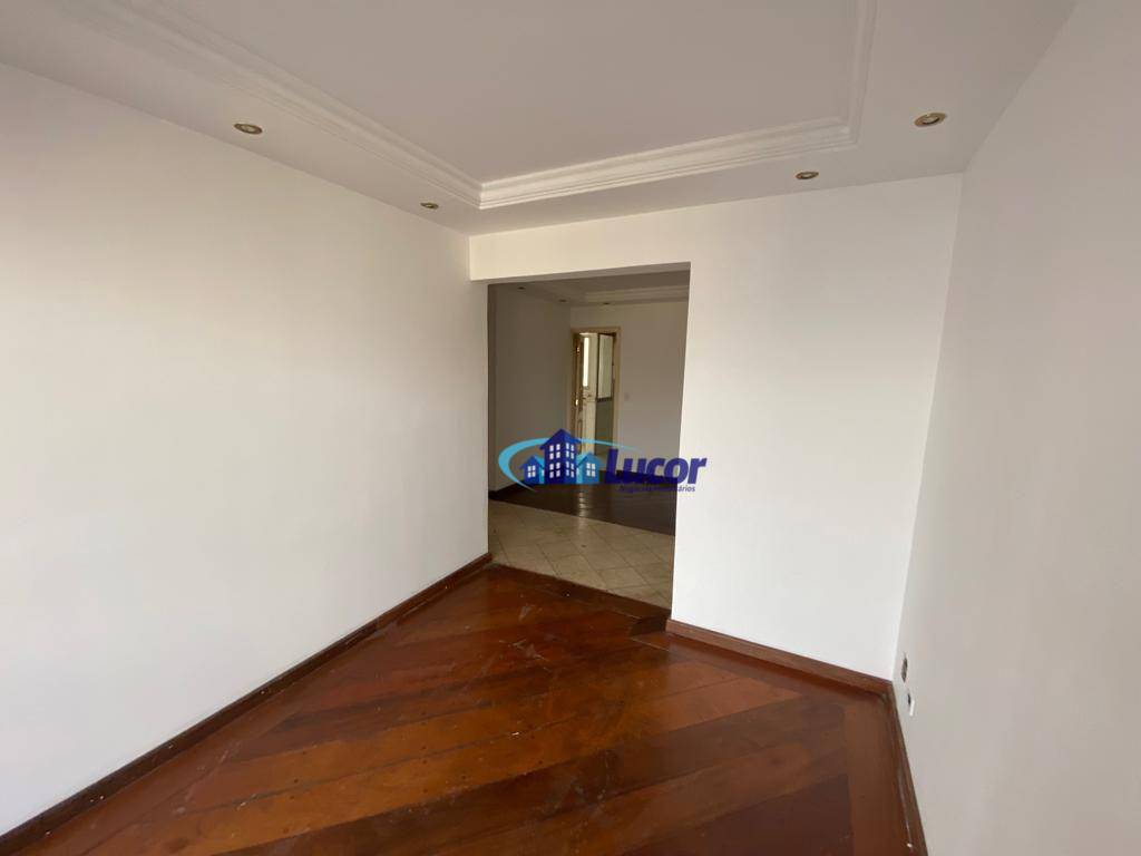 Apartamento para alugar com 2 quartos, 100m² - Foto 1