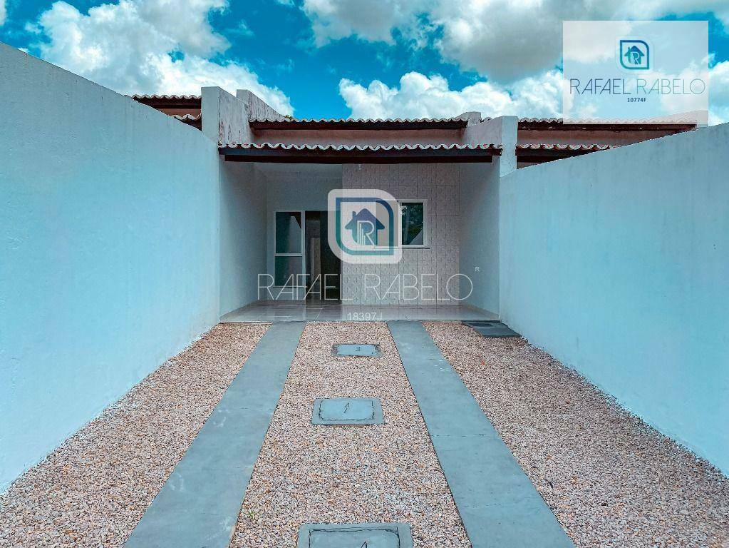 Casa à venda com 2 quartos, 88m² - Foto 1