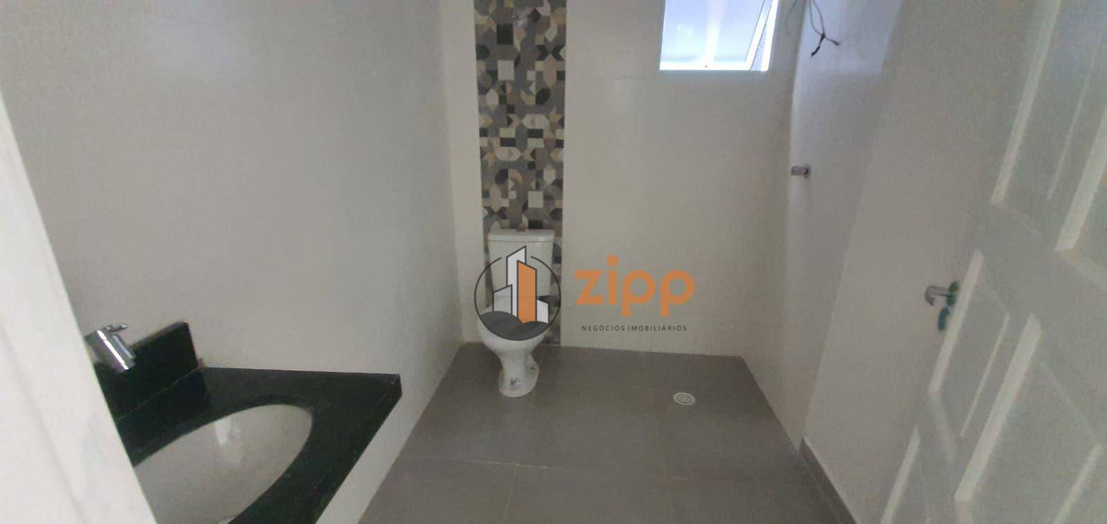 Sobrado à venda com 5 quartos, 250m² - Foto 17