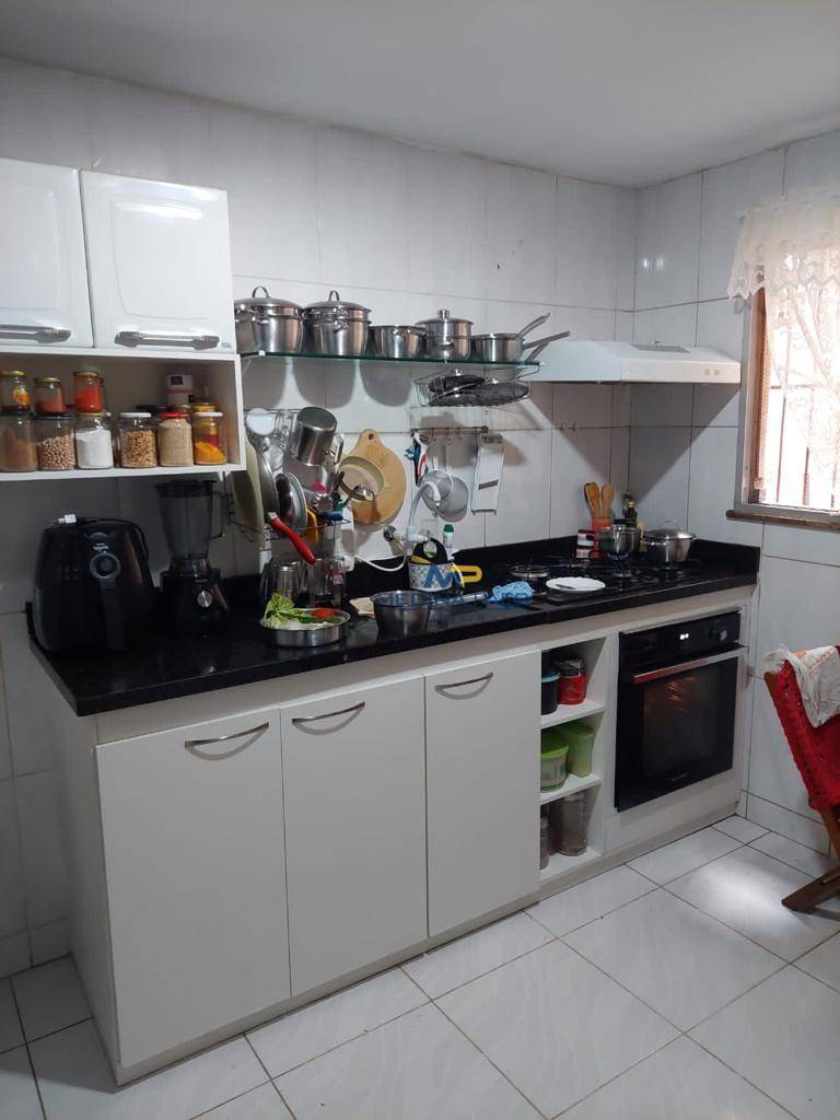 Casa à venda com 2 quartos, 90M2 - Foto 4