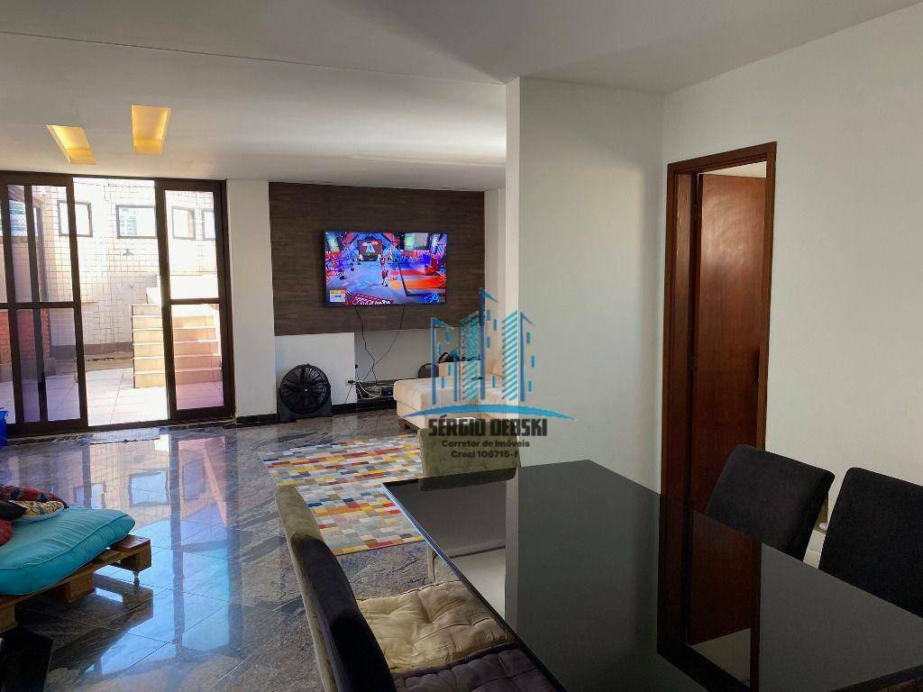 Cobertura à venda com 4 quartos, 230m² - Foto 3