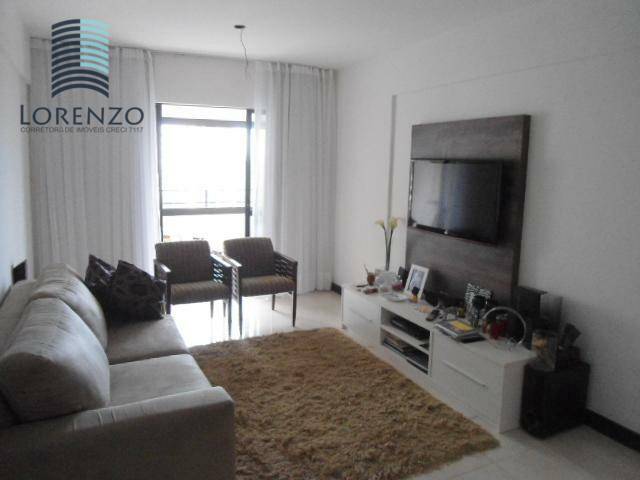 Apartamento à venda com 2 quartos, 68m² - Foto 1