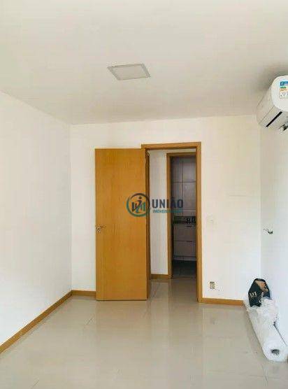 Apartamento à venda com 2 quartos, 76m² - Foto 12