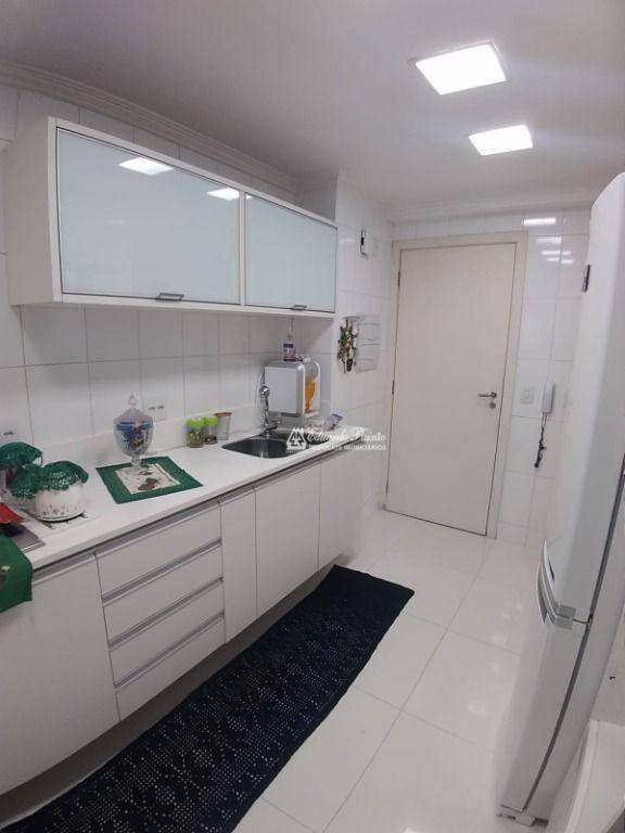 Apartamento à venda com 3 quartos, 134m² - Foto 10