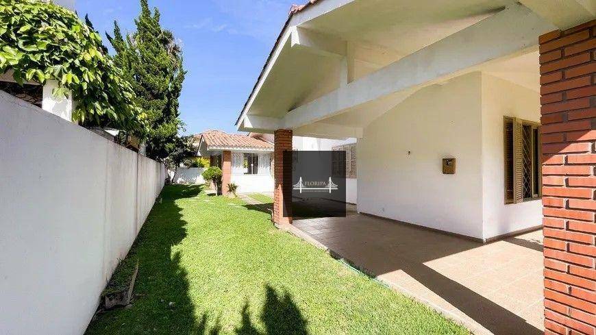 Casa à venda com 5 quartos, 300m² - Foto 30