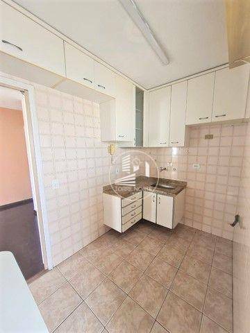 Apartamento à venda com 2 quartos, 65m² - Foto 7