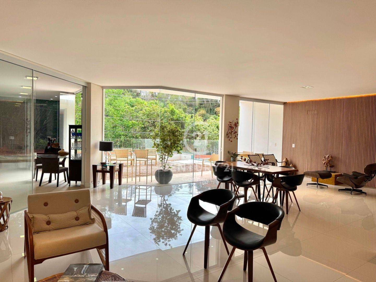 Casa de Condomínio à venda com 4 quartos, 360m² - Foto 10