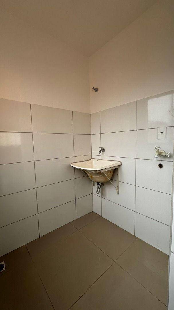 Apartamento para alugar com 3 quartos, 70m² - Foto 5