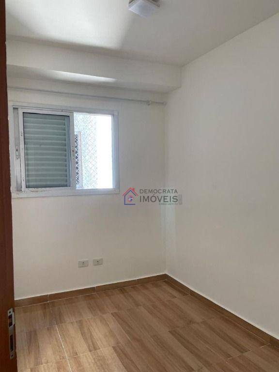 Apartamento à venda com 2 quartos, 37m² - Foto 16