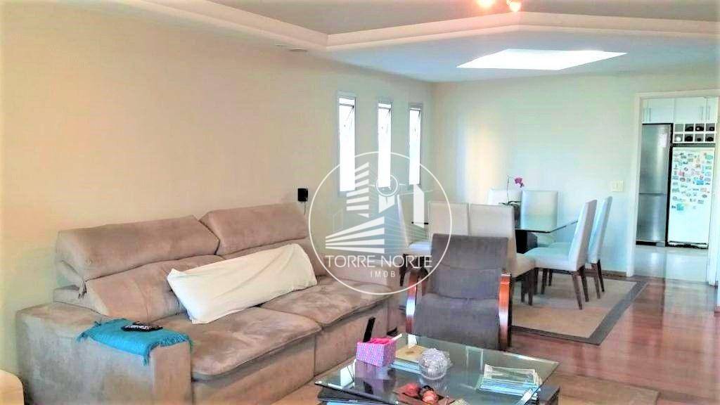 Apartamento à venda com 4 quartos, 179m² - Foto 1