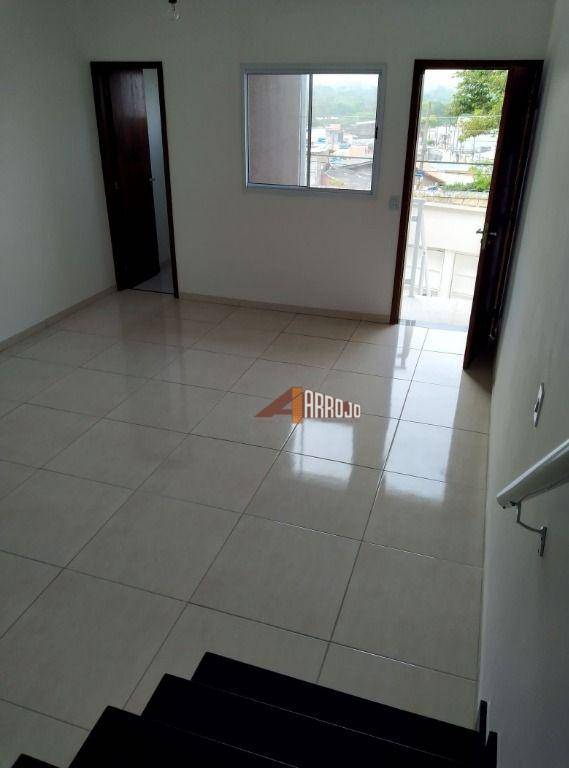 Sobrado à venda com 3 quartos, 97m² - Foto 1