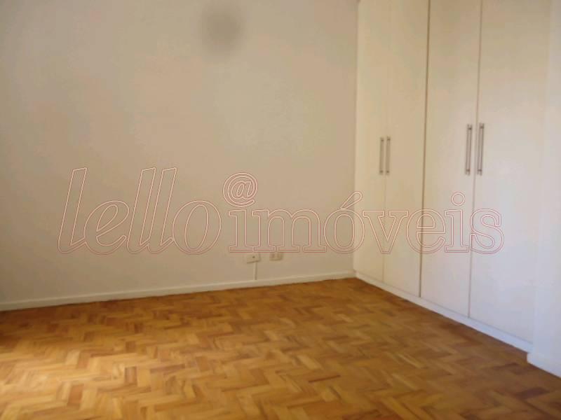 Apartamento para alugar com 3 quartos, 110m² - Foto 15