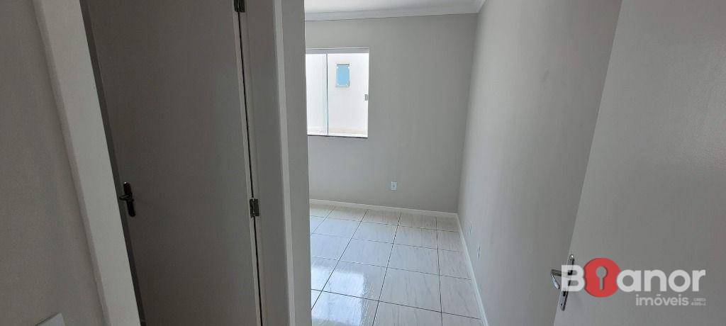 Apartamento à venda com 2 quartos, 67m² - Foto 10