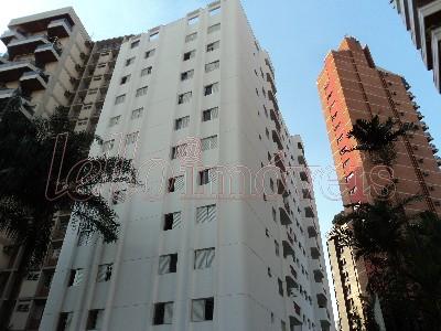 Apartamento para alugar com 3 quartos, 180m² - Foto 24