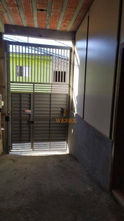 Sobrado à venda com 2 quartos, 62m² - Foto 3