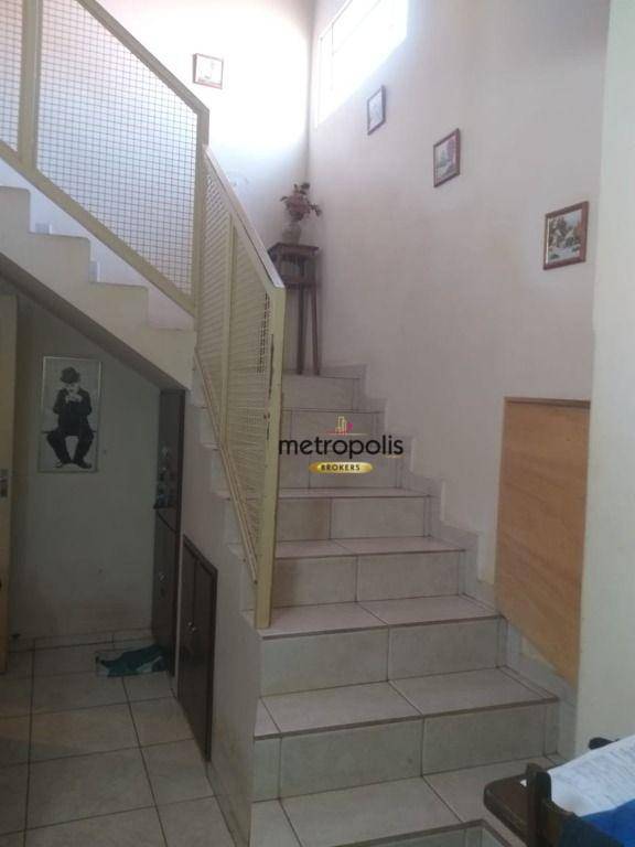Sobrado à venda com 3 quartos, 217m² - Foto 9