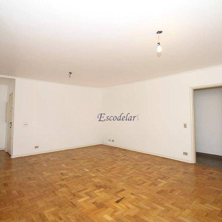 Apartamento à venda com 3 quartos, 140m² - Foto 16