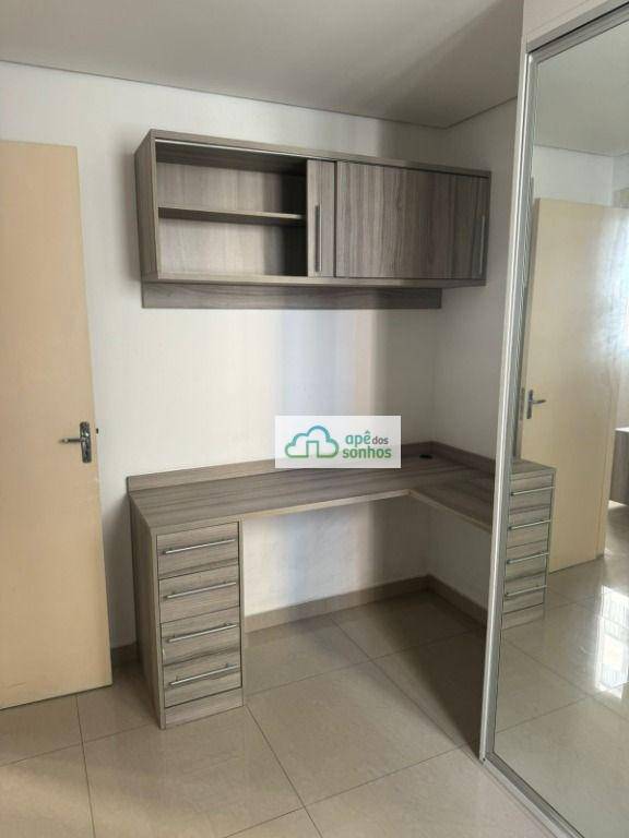 Apartamento à venda com 2 quartos, 44m² - Foto 9