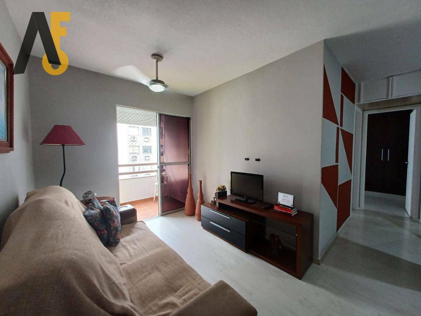 Apartamento à venda com 2 quartos, 64m² - Foto 1