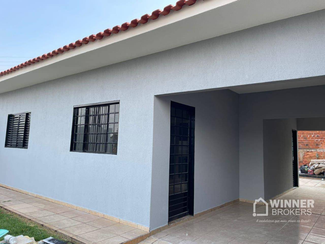 Casa à venda com 2 quartos, 70m² - Foto 1