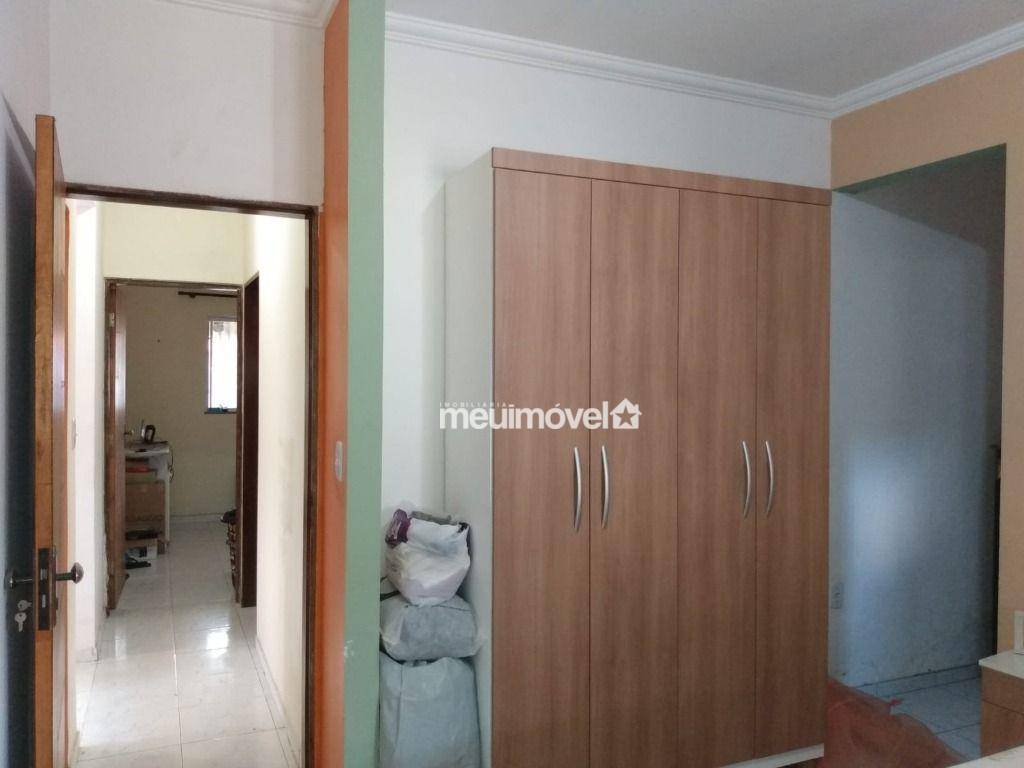 Casa à venda com 3 quartos, 110m² - Foto 14