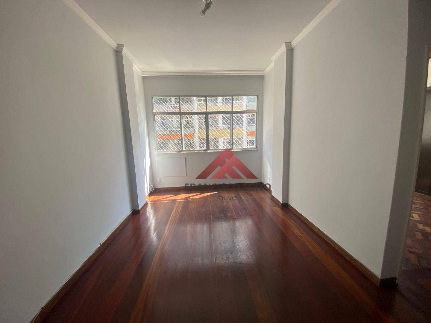 Apartamento à venda com 2 quartos, 75m² - Foto 3