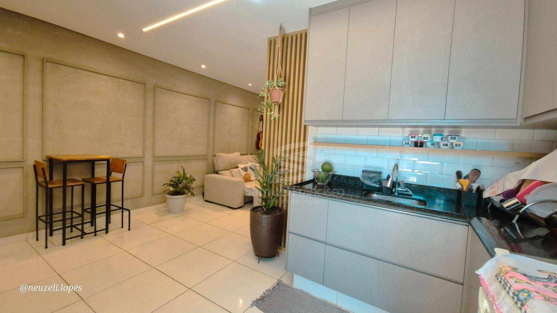 Casa à venda com 2 quartos, 100m² - Foto 5