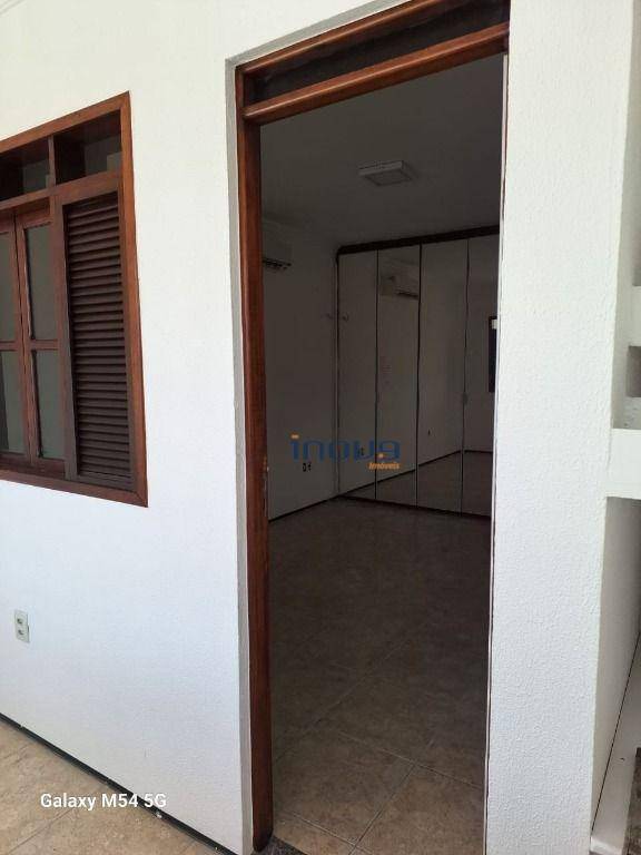 Casa à venda com 4 quartos, 170m² - Foto 7