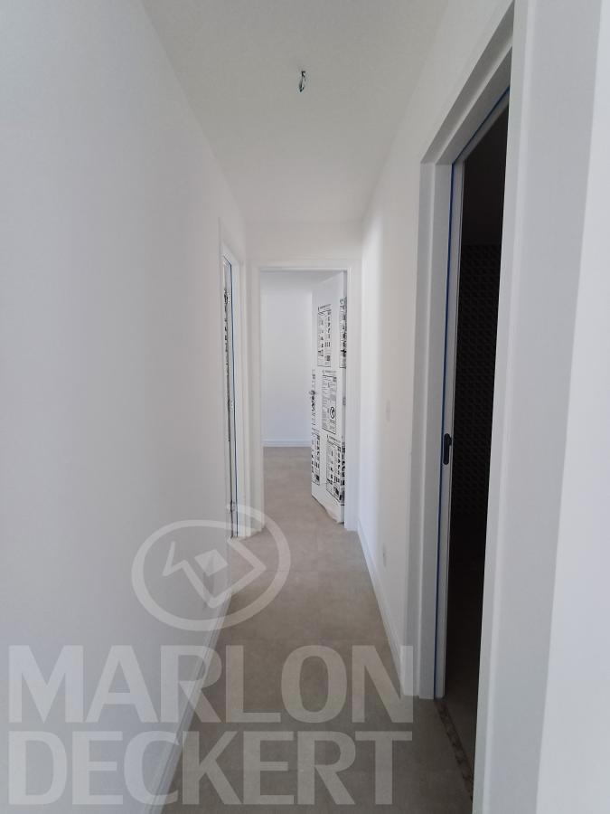 Apartamento à venda com 2 quartos, 104m² - Foto 6