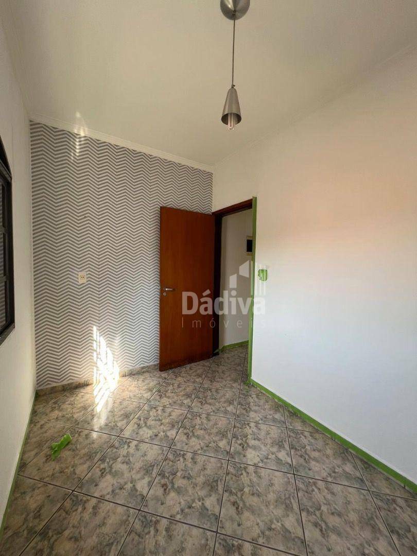 Casa à venda e aluguel com 3 quartos, 230m² - Foto 14