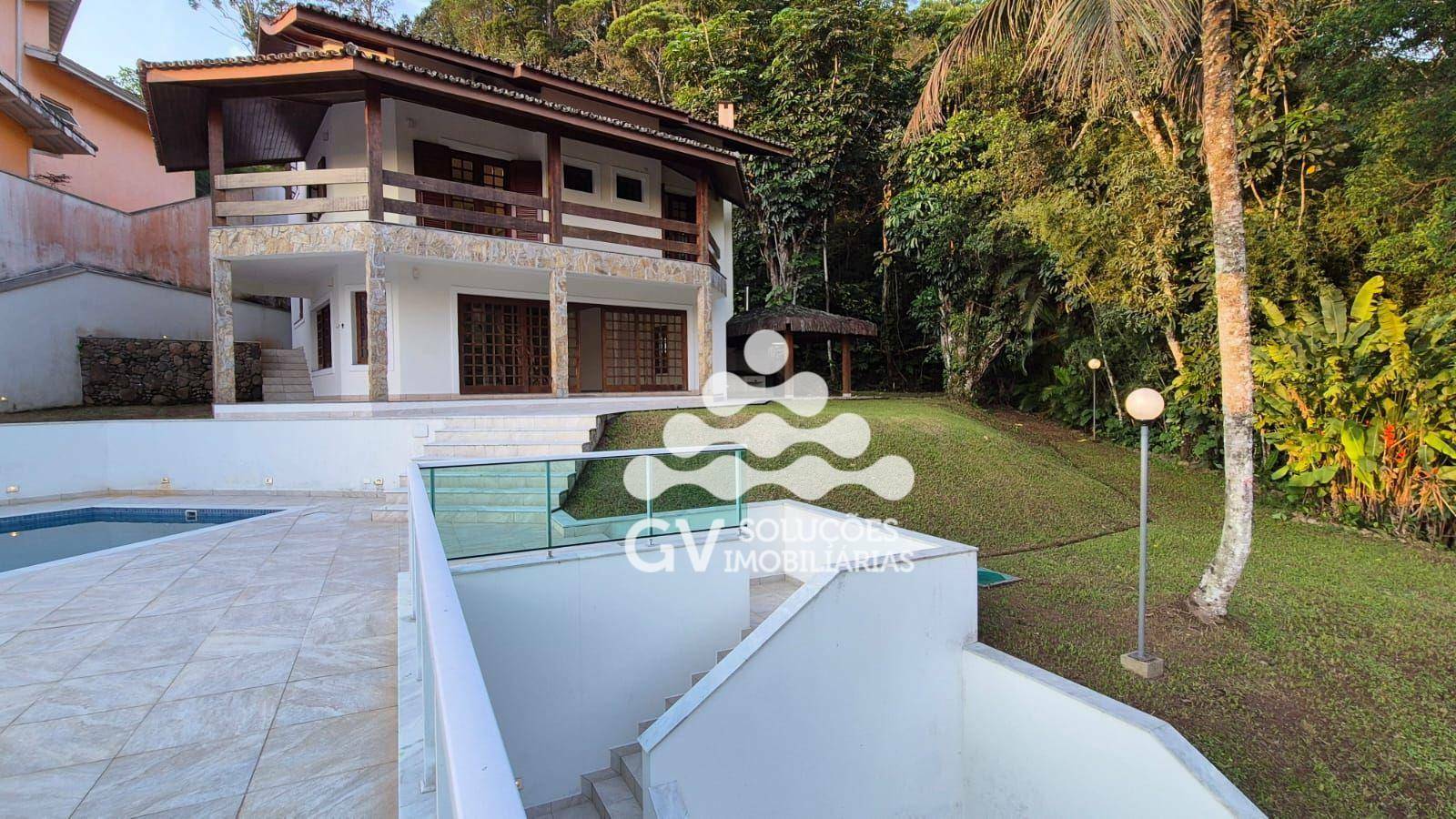 Casa de Condomínio à venda com 5 quartos, 735m² - Foto 1