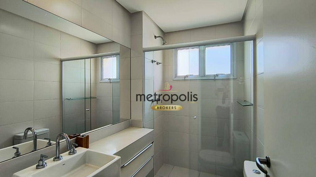 Apartamento para alugar com 3 quartos, 234m² - Foto 30