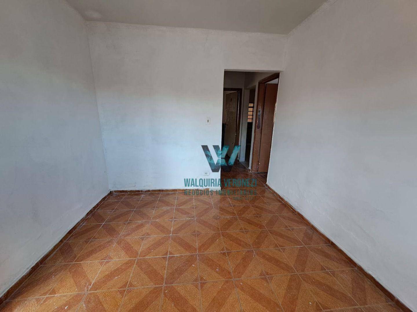 Casa à venda com 2 quartos, 84m² - Foto 2