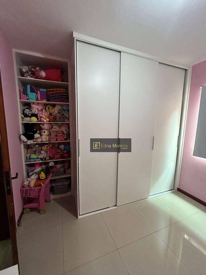 Casa à venda com 3 quartos, 210m² - Foto 20