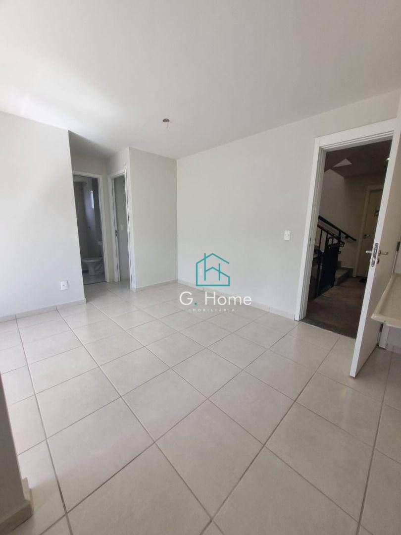 Apartamento à venda com 2 quartos, 44m² - Foto 2
