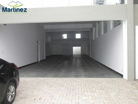 Prédio Inteiro para alugar, 200m² - Foto 24