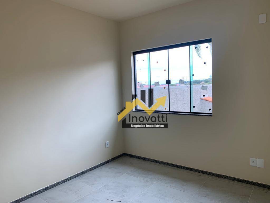 Casa à venda com 3 quartos, 80m² - Foto 13