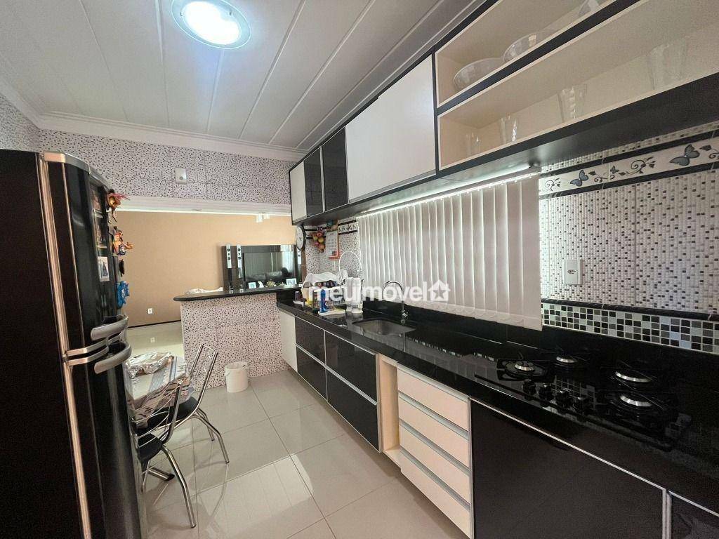 Casa à venda com 3 quartos, 300M2 - Foto 20