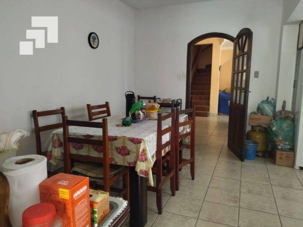 Sobrado à venda com 3 quartos, 270m² - Foto 15