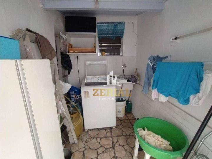 Casa à venda com 5 quartos, 250m² - Foto 12