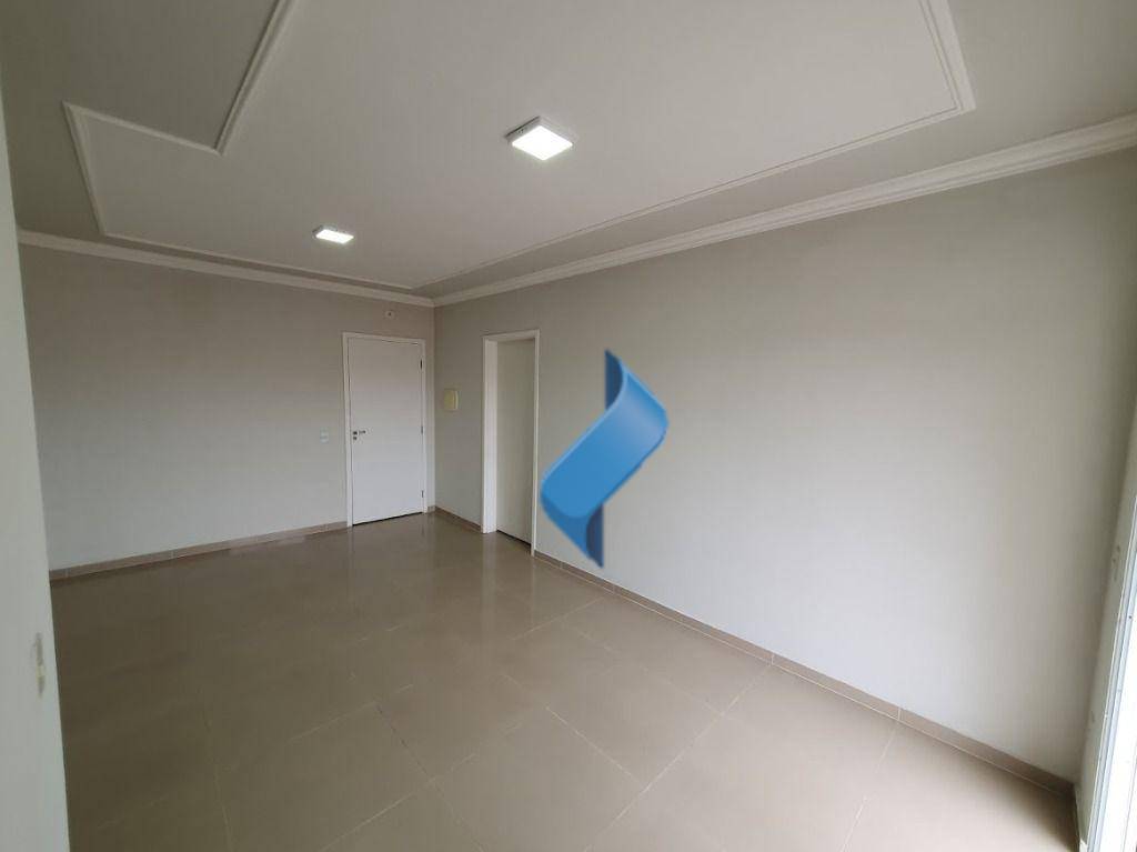 Apartamento para alugar com 2 quartos, 69m² - Foto 8