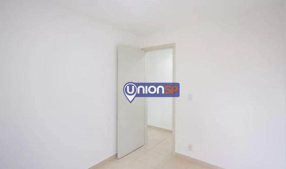 Apartamento à venda com 2 quartos, 44m² - Foto 4