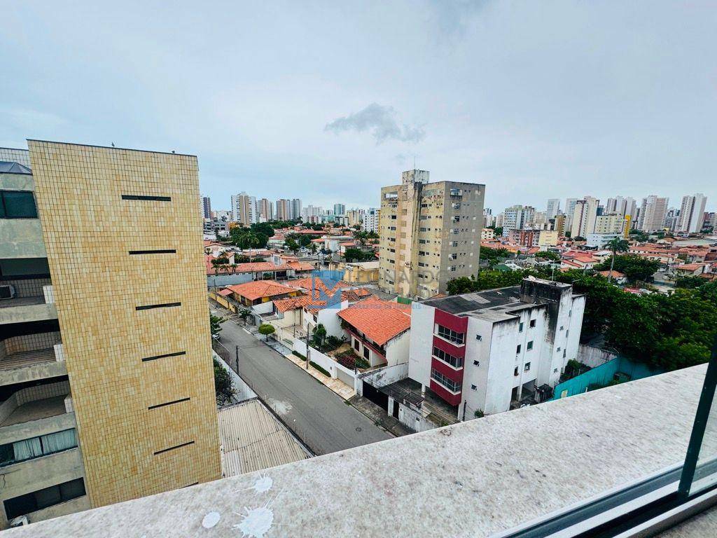 Apartamento à venda com 3 quartos, 118m² - Foto 11