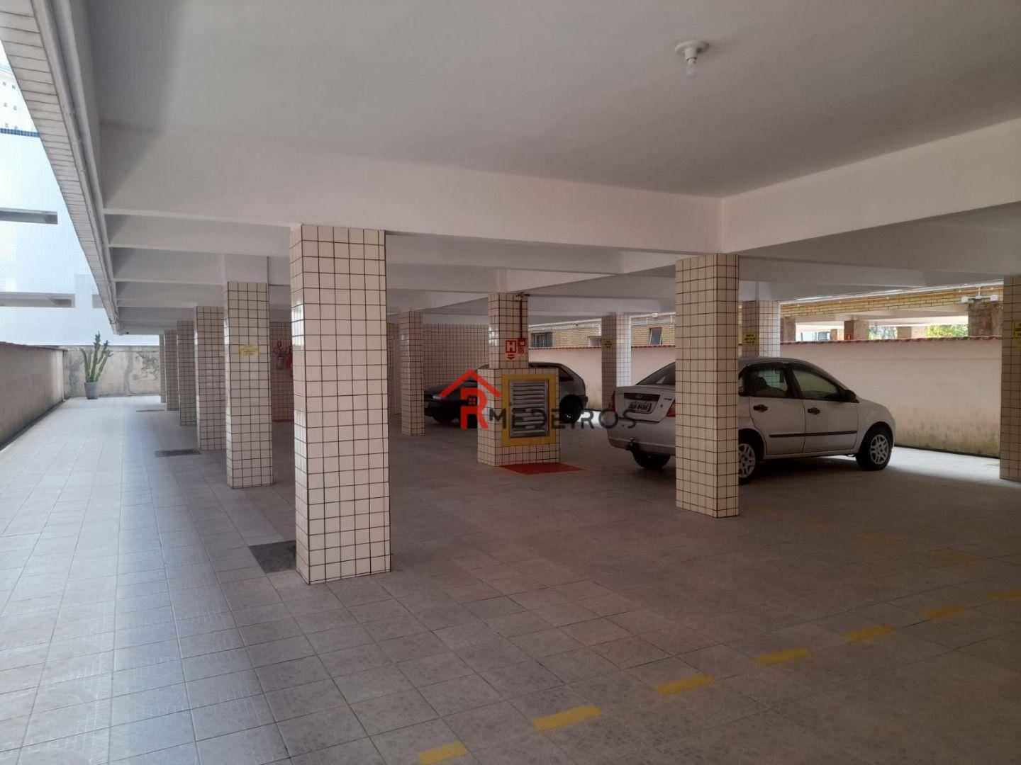 Apartamento à venda com 1 quarto, 45m² - Foto 15