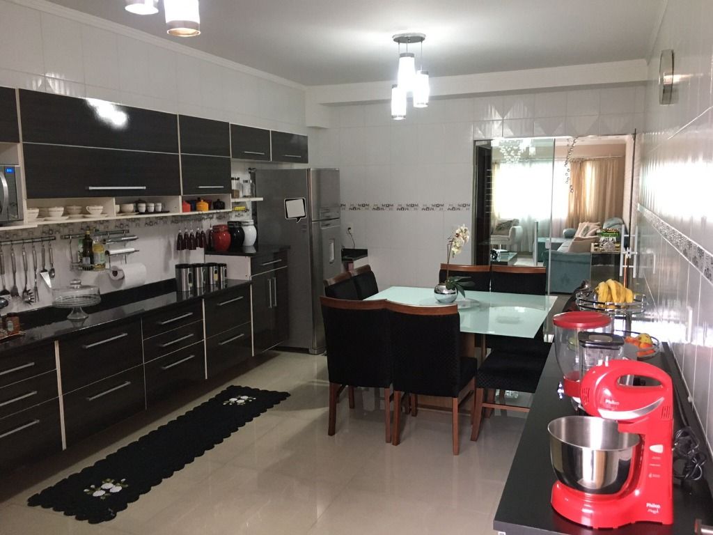 Sobrado à venda com 3 quartos, 150m² - Foto 5