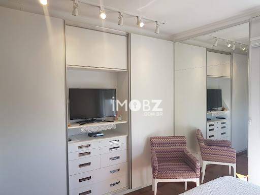 Apartamento à venda com 3 quartos, 140m² - Foto 5