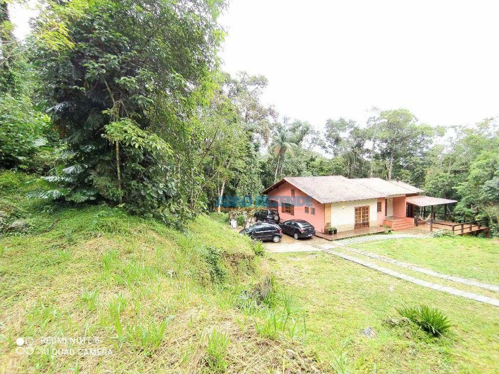 Casa de Condomínio à venda com 3 quartos, 270m² - Foto 38