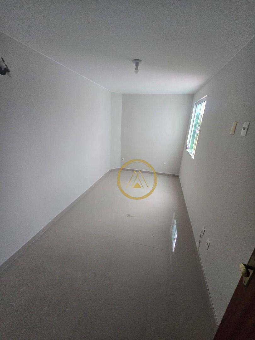 Casa à venda e aluguel com 3 quartos, 110m² - Foto 10